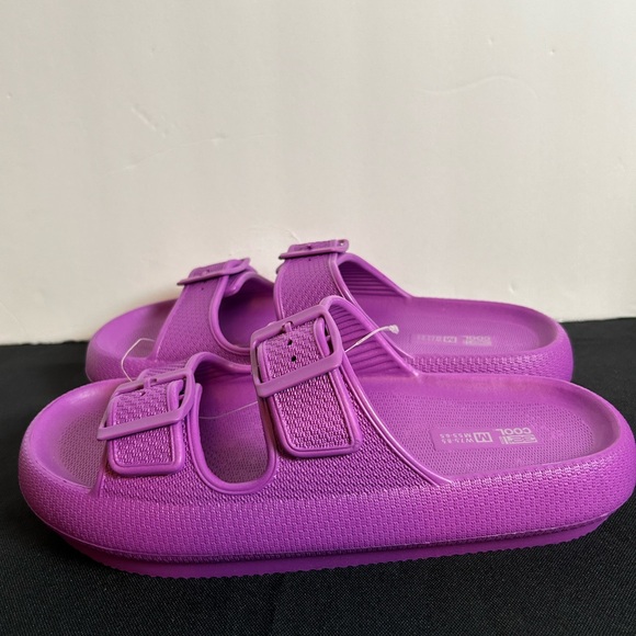 32 degrees- ladies M two band strap sandals plum colored NWOT - Picture 7 of 12